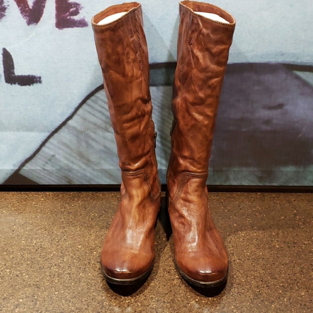 Anna Inside Zip Frye Boots